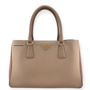 Prada Galleria Saffiano Tote Bag